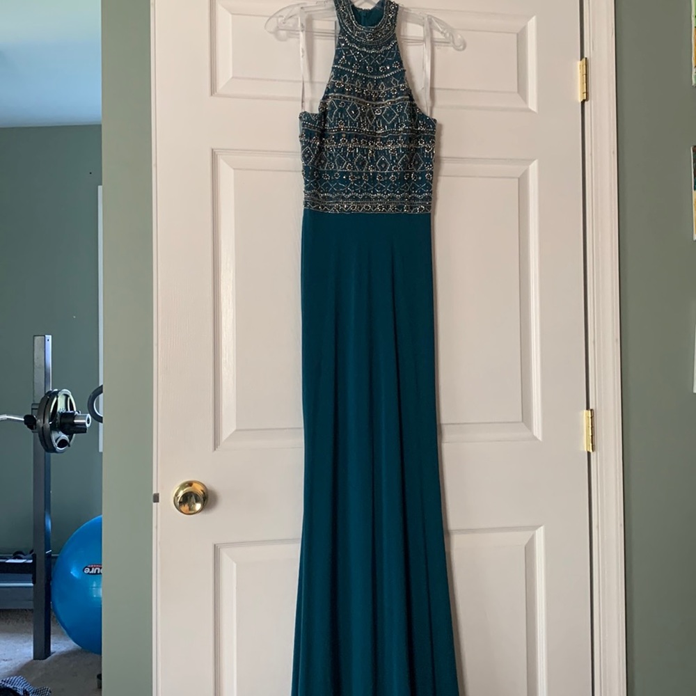 Ellie Wilde prom dress, size 0, worn once, no flaws.